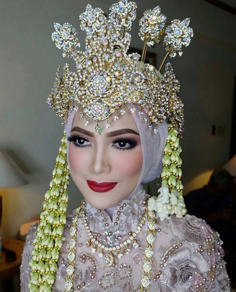 rias pengantin Kebon Jeruk Jakarta