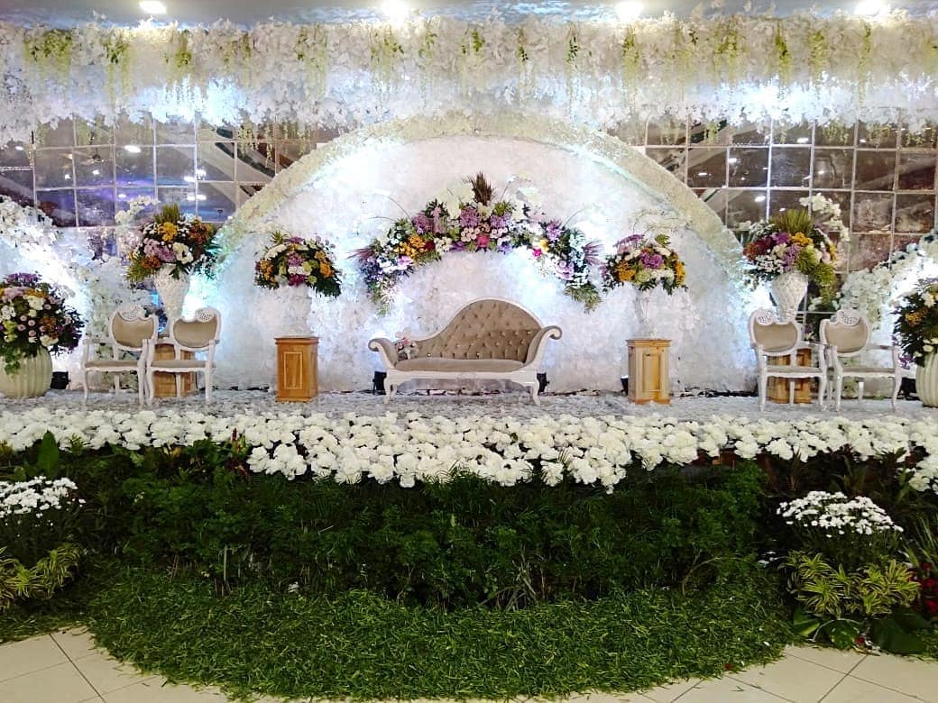 dekorasi pernikahan Karangsemanding Gresik