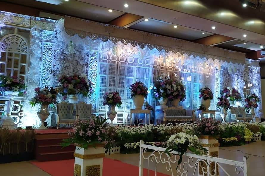 dekorasi pernikahan Kalipadang Gresik